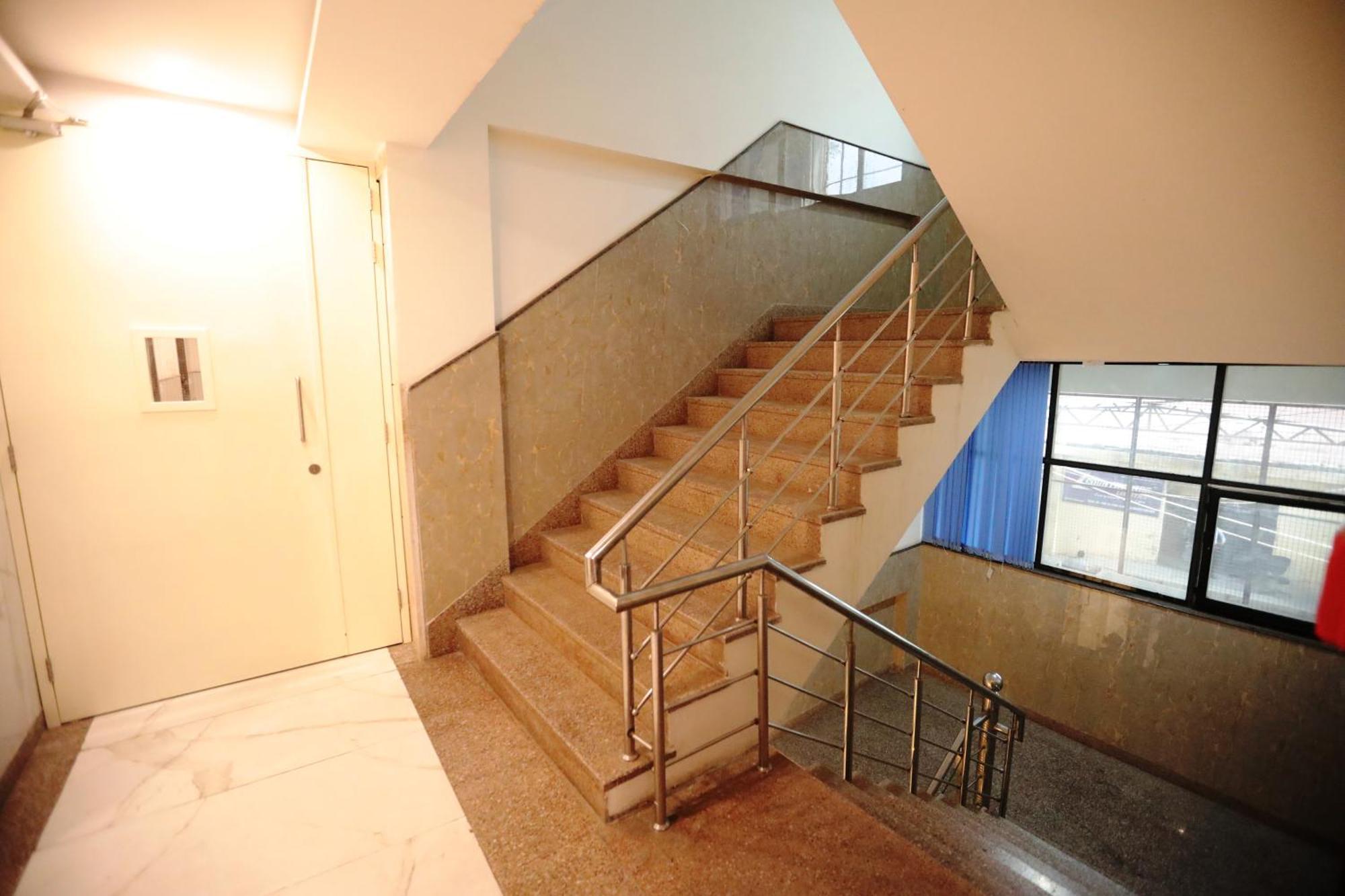 Hotel Del By F9 - Near Igi Airport New Delhi